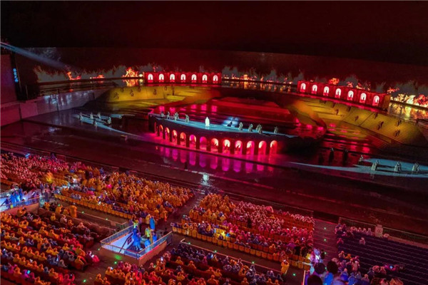 月光所照，皆為家國——景德鎮大型實景演出《china》國慶假期受到觀眾熱捧